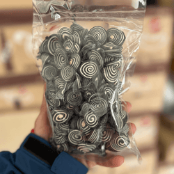 8Naga Kue Kuping Gajah Black 200g