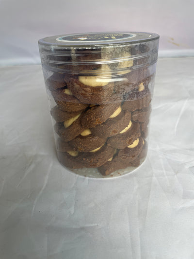 W&F Cookies Choco Cashew Crunchy and Rich of  Sweet 300G