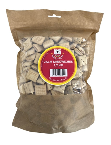DOG TREATZ ZALM SANDWICHES 1.2 KG