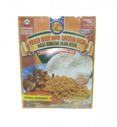 Dua Kuali Nasi Goreng Ikan Asin